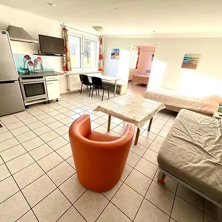 Apartment Mit 4 Betten In