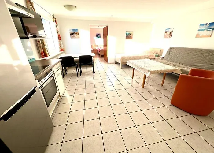 Mit 4 Betten Apartman *